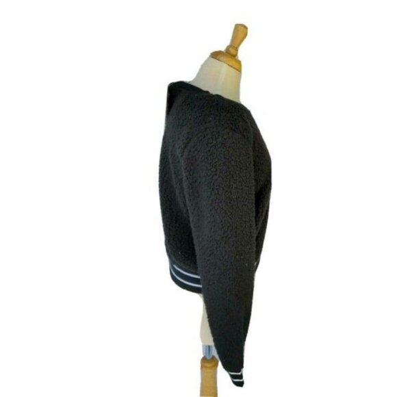 NEW Jenni Intimates Black Faux Sherpa Cropped Pajama Top Small Cozy Lounge - Picture 5 of 9